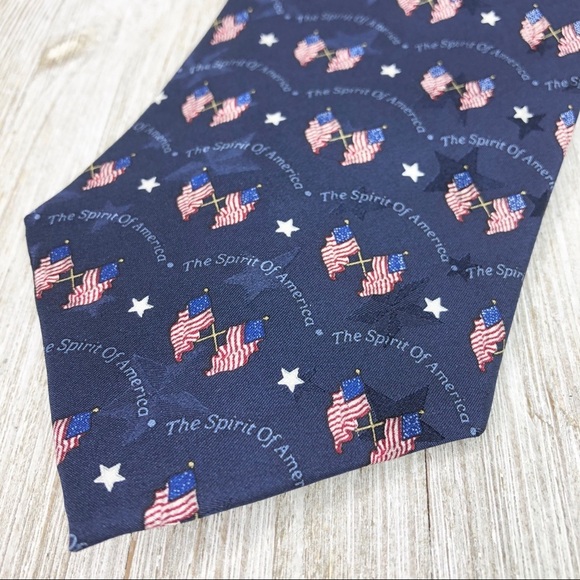 Tango by Max Raab Spirit of America Flag Silk Tie - Picture 3 of 8
